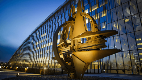 Das NATO-Hauptquartier in Brüssel © imago/photothek/Thomas Trutschel