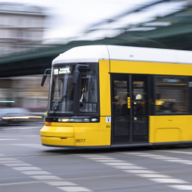 Straßenbahn in Berlin © imago/Seeliger