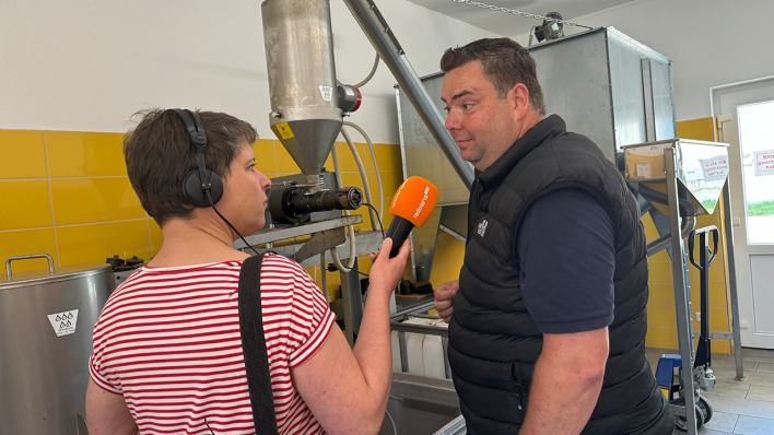 Ein Tag auf dem Hof Rabenstein - hier an der Ölpresse © radioeins/Regina Lechner