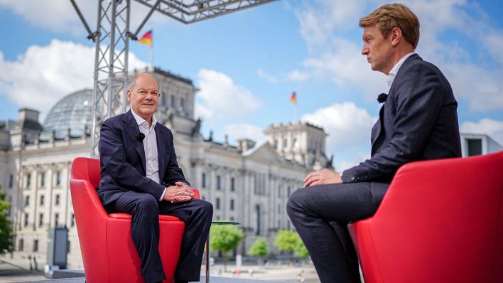 ARD-Sommerinterview mit Bundeskanzler Olaf Scholz © Kay Nietfeld/dpa