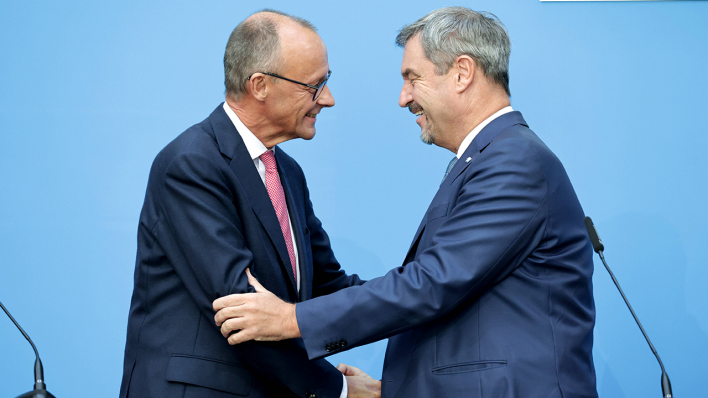 CDU-Chef Merz und CSU- Chef Söder bei der gemeinsamen Pressekonferenz am 17.9.2024 © IMAGO / Jens Schicke