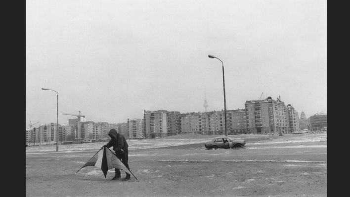 Sibylle Bergemann: Mauerbrache am Potsdamer Platz © Estate Sibylle Bergemann/OSTKREUZ