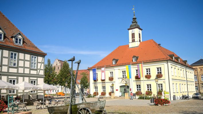 Blick auf das Alte Rathaus in Angermünde © IMAGO/Schöning