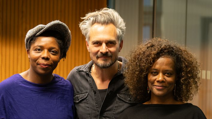 Dela Dabulamanzi, Sebastian Purfürst und Denise M’Baye