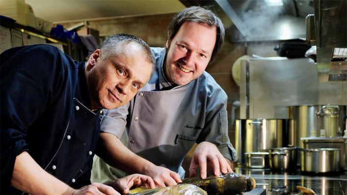 Johannes Paetzold zusammen mit Sternekoch Marco Müller © Johannes Paetzold