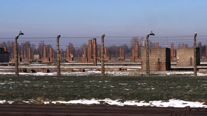 Ruinen des Konzentrationlagers Auschwitz-Birkenau © Milan Schuster