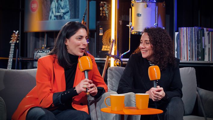 Susan Zarrabi und Alma Sadé © radioeins/Jochen Saupe